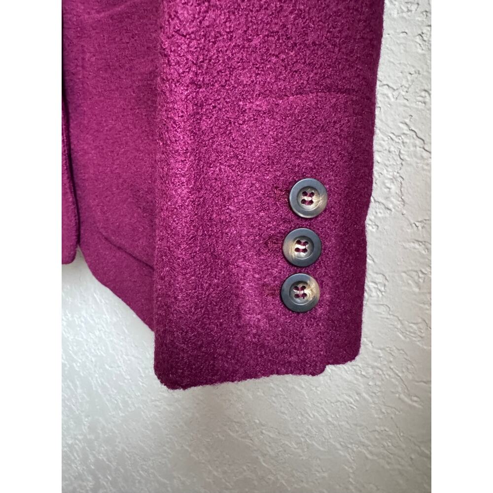 Boden textured wool & viscose blend blazer - Picture 3 of 9